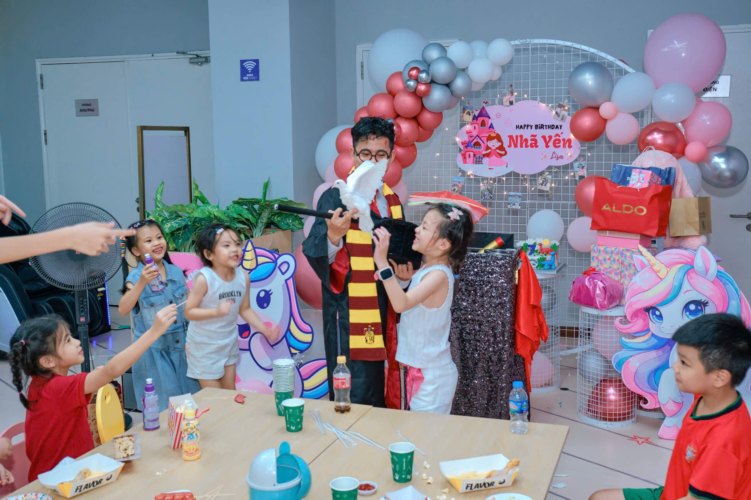 dịch vụ chú hề thuê chú ảo thuật